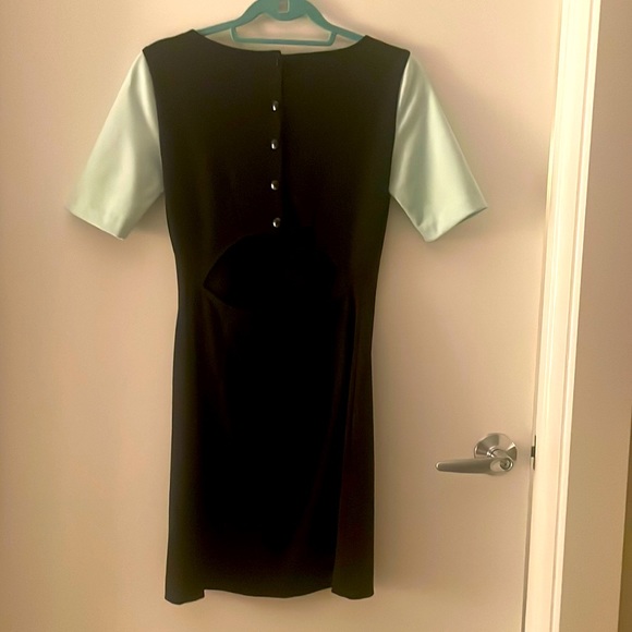 Club Monaco Short Sleeve Dress - Picture 3 of 4